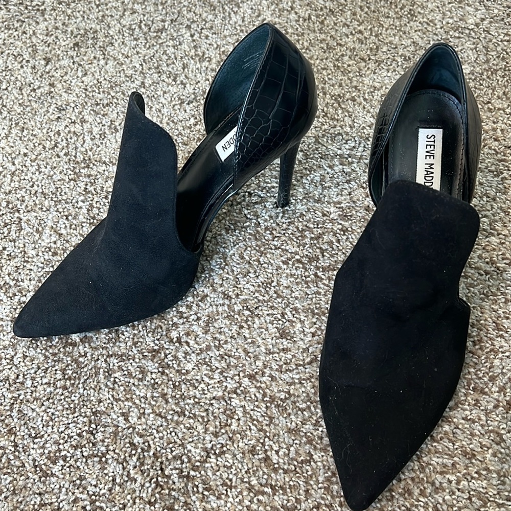Steve Madden Black Suede and Leather Heels